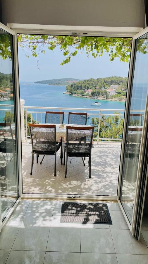 Apartments Danijela ลุมบาร์ดา ภายนอก รูปภาพ