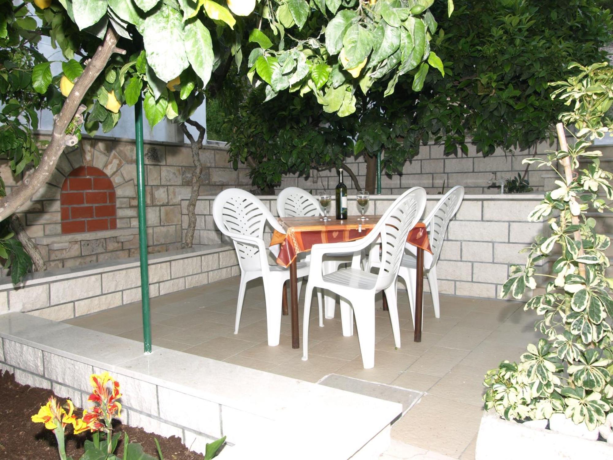 Apartments Danijela ลุมบาร์ดา ห้อง รูปภาพ