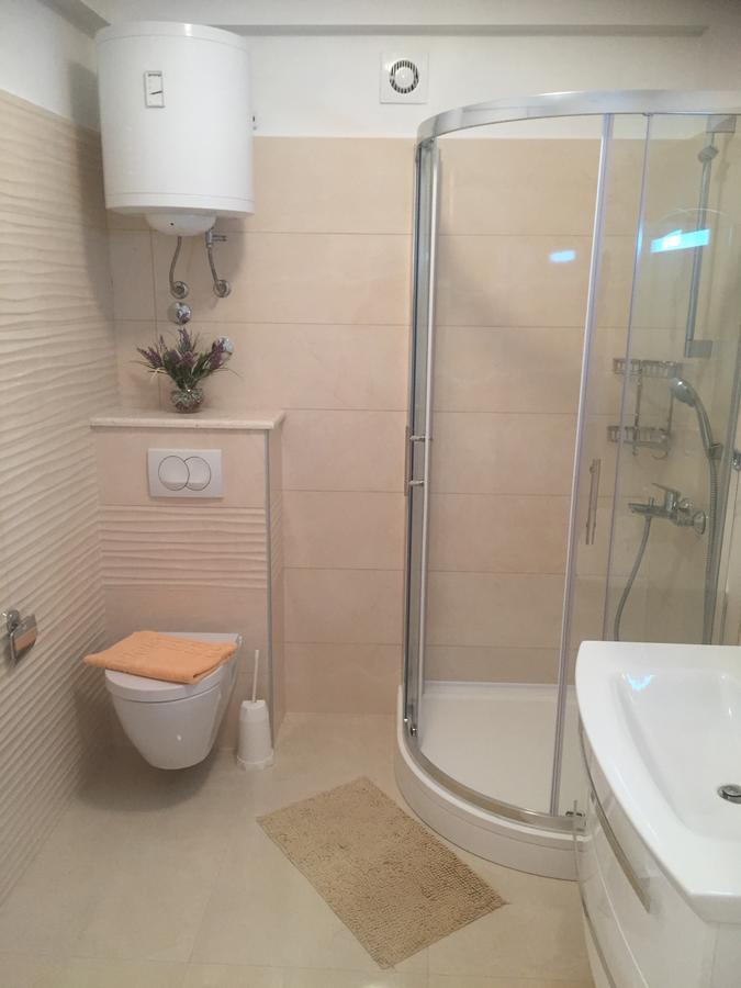 Apartments Danijela ลุมบาร์ดา ภายนอก รูปภาพ