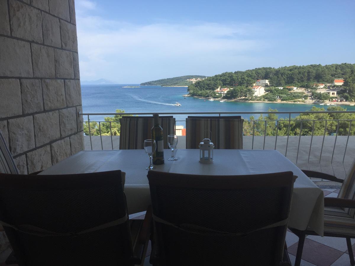 Apartments Danijela ลุมบาร์ดา ภายนอก รูปภาพ